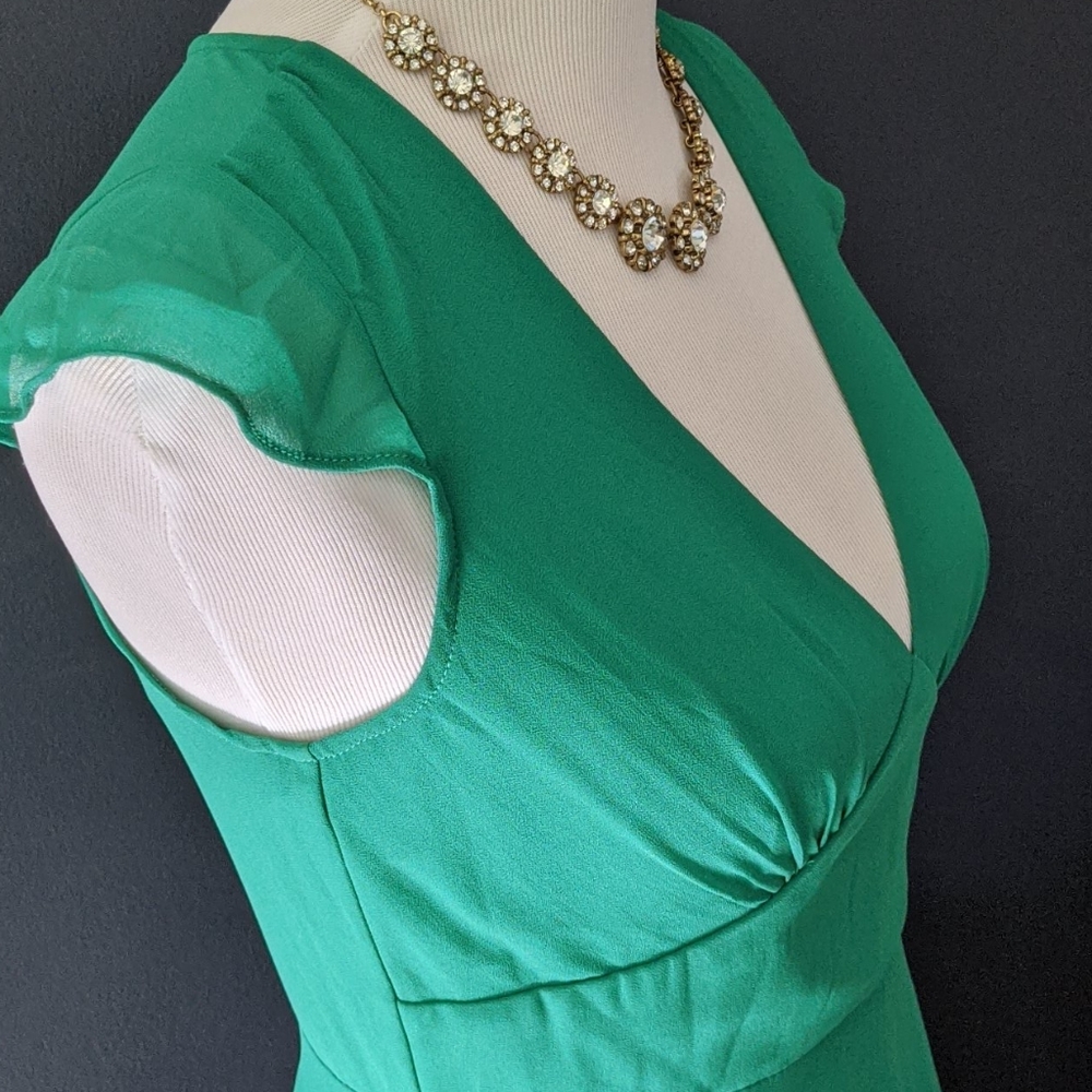 NWT Green chiffon maxi dress - Picture 8 of 8